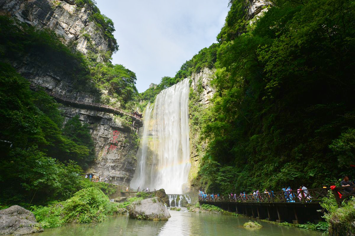 湖北第一、全國(guó)第四的三峽大瀑布